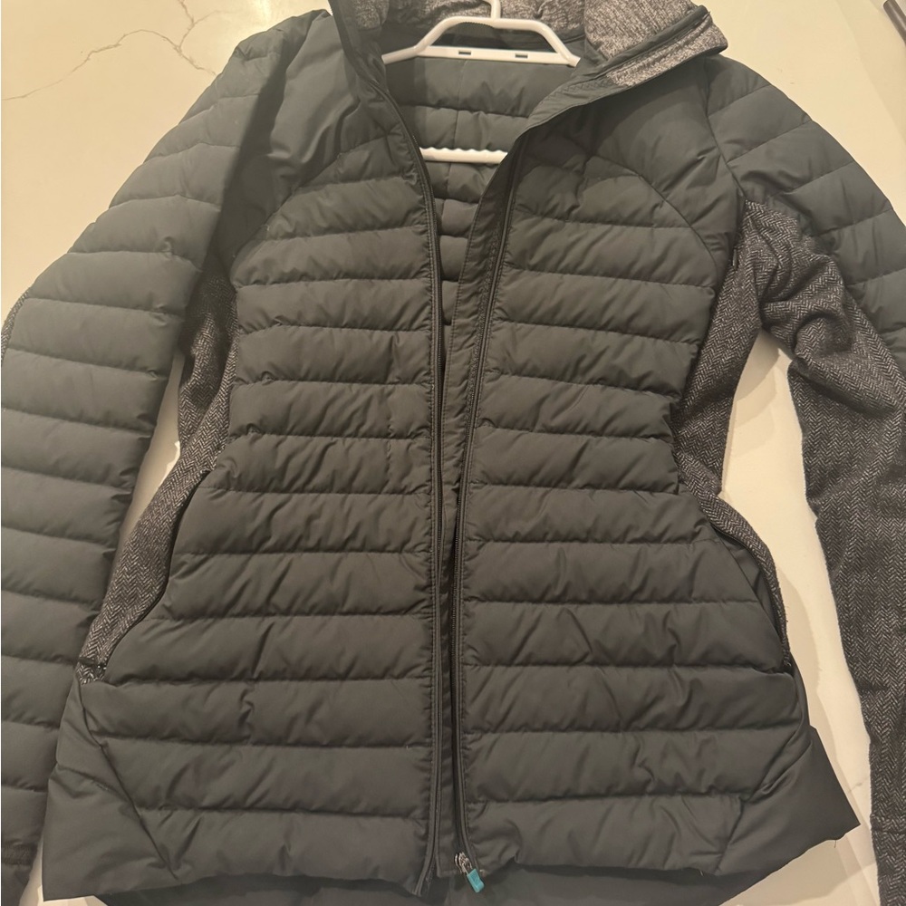 Women's Lululemon Down For It Jacket